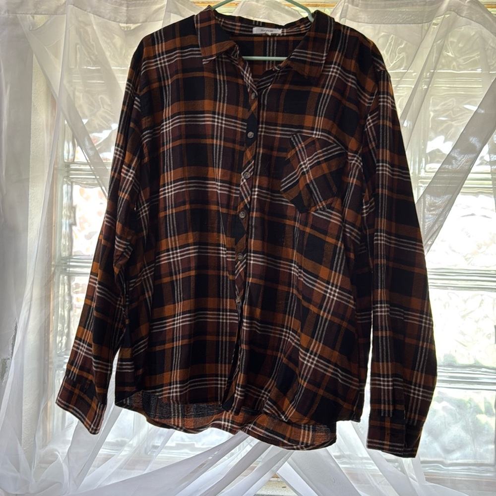 Long sleeved flannel top
